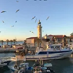 Les Poissons - Vue Canal